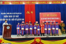 Doanh nghiệp nhận hết sinh viên trường Trung cấp nghề vừa tốt nghiệp