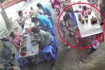 Chủ quán miến lươn ở TPHCM tìm được khách đánh rơi 2 chỉ vàng