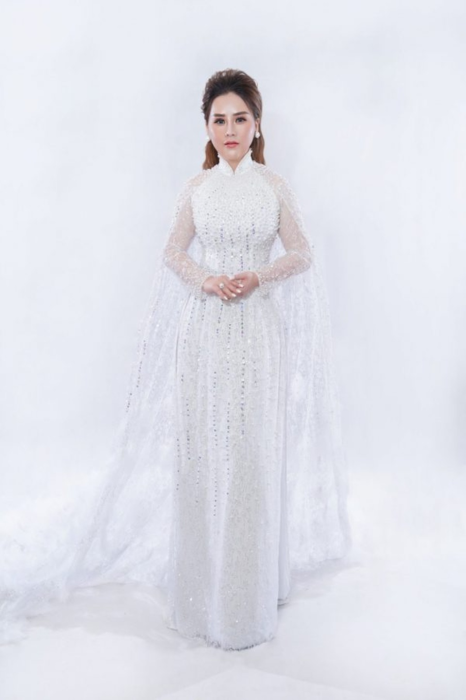 Hoa hậu Hoàng Thị Thảo Nguyên đồng hành cùng Tết Doanh nhân 2021 - 4 Hoa hậu Hoàng Thị Thảo Nguyên đồng hành cùng Tết Doanh nhân 2021 - 4