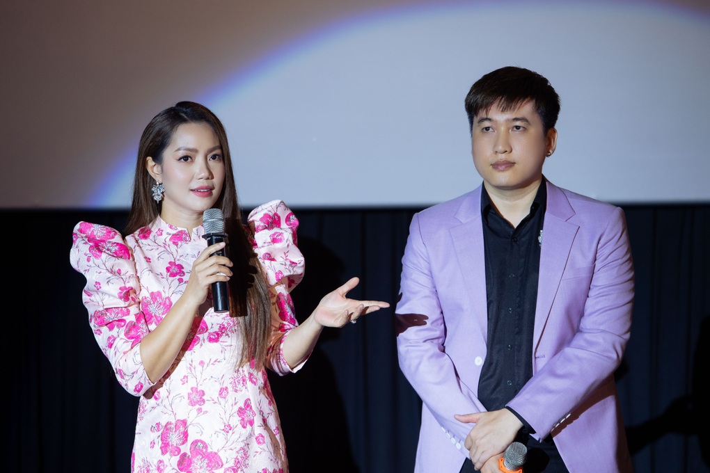 Nguyễn Ngọc Anh: Nỗi sợ của vợ chồng tôi là lên hình cứ... phát tướng - 1 Nguyễn Ngọc Anh: Nỗi sợ của vợ chồng tôi là lên hình cứ... phát tướng - 1