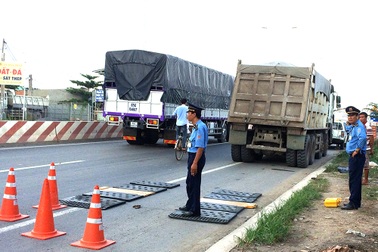 Di dời trạm cân về “điểm nóng” xe quá tải
