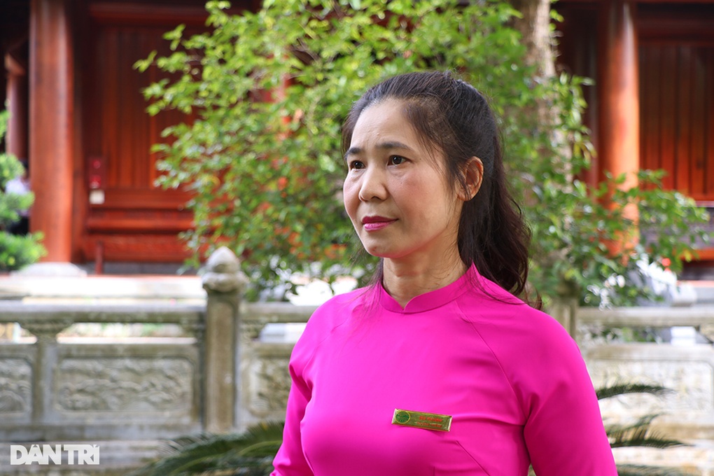 Nhớ cái bắt tay nồng ấm của Tổng Bí thư Nguyễn Phú Trọng - 3 Nhớ cái bắt tay nồng ấm của Tổng Bí thư Nguyễn Phú Trọng - 3