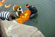 Người phụ nữ trở về nhà sau 40 năm được thả trôi sông an táng