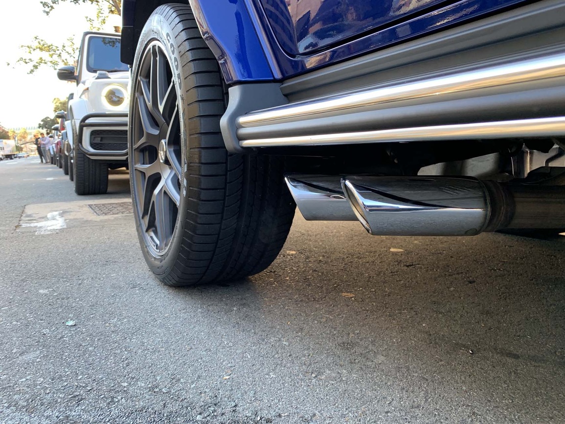 Mercedes-AMG G63: Không phải siêu xe nhưng ai cũng ngoái nhìn - 2 Mercedes-AMG G63: Không phải siêu xe nhưng ai cũng ngoái nhìn - 2