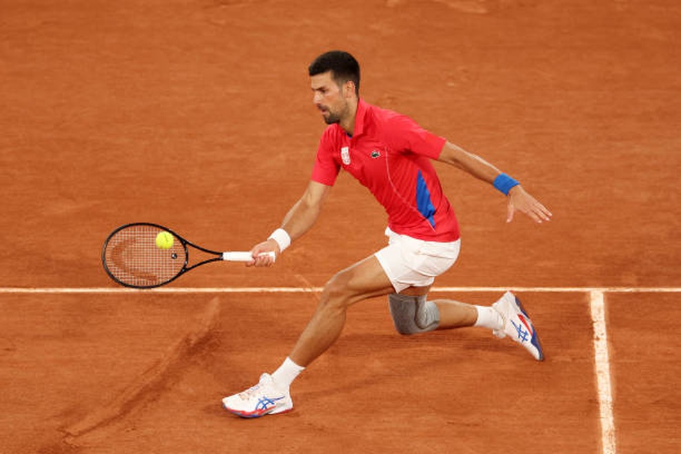 Djokovic lo ngại về chấn thương, Alcaraz kỳ vọng lớn ở Olympic Paris - 1