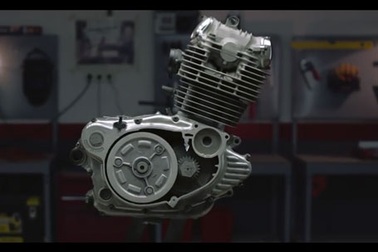 "Mổ" động cơ xe máy