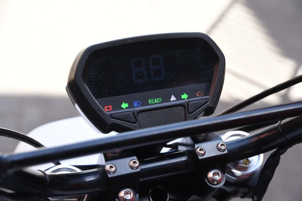Xe máy điện Punch Moto - Đơn giản và khác lạ - 8 Xe máy điện Punch Moto - Đơn giản và khác lạ - 8