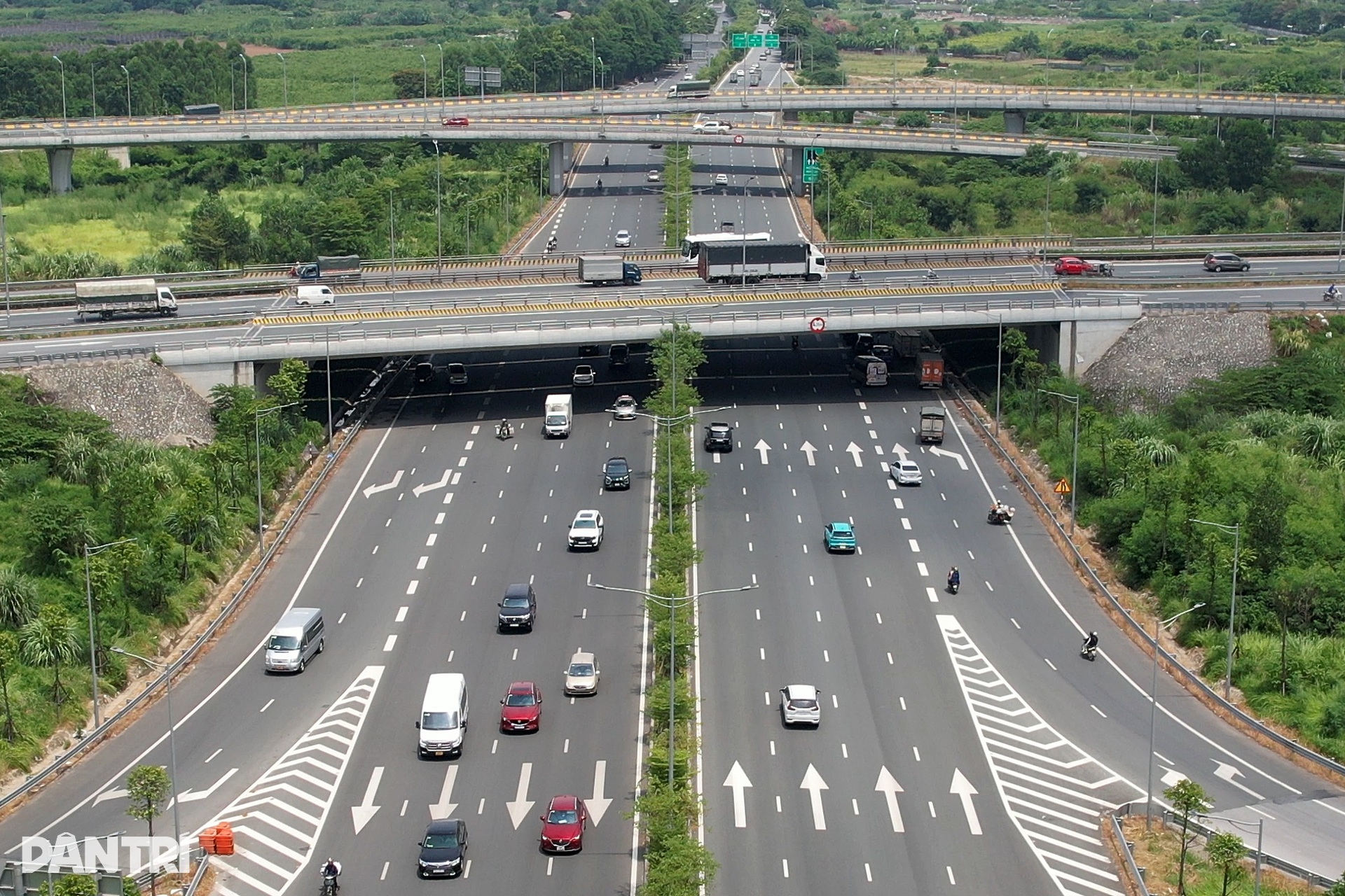 Những nút giao thông cửa ngõ hiện đại nhất Hà Nội - 3 Những nút giao thông cửa ngõ hiện đại nhất Hà Nội - 3