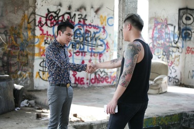 Khắc Việt nhường vợ sắp cưới cho Vũ Duy Khánh trong MV mới