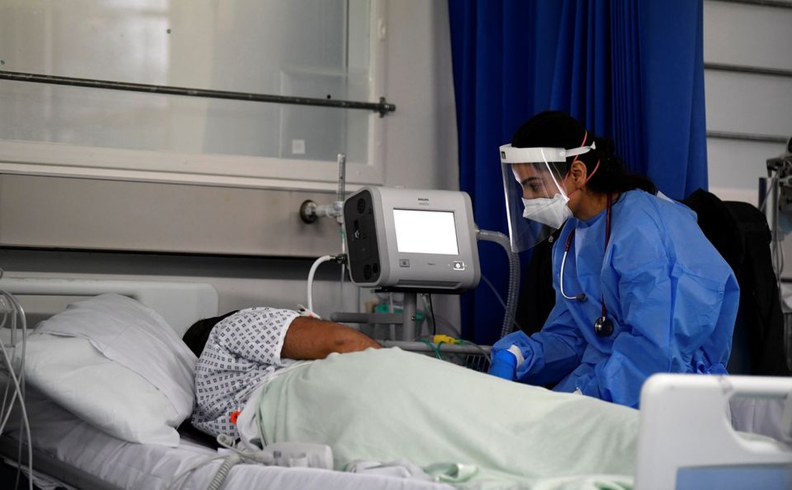 Anh theo dõi biến thể mới XE có nguy cơ lây lan nhanh hơn Omicron - 1 Anh theo dõi biến thể mới XE có nguy cơ lây lan nhanh hơn Omicron - 1