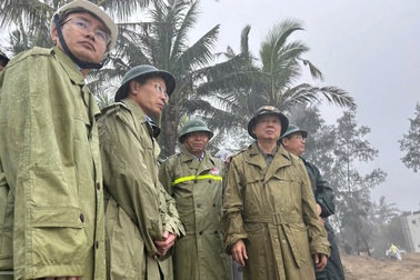 "Ưu tiên cao nhất là bảo đảm tuyệt đối tính mạng người dân trong mưa lũ"