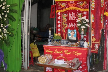 Đình chỉ 5 công an liên quan đến vụ bị can bị đánh chết trong nhà tạm giữ