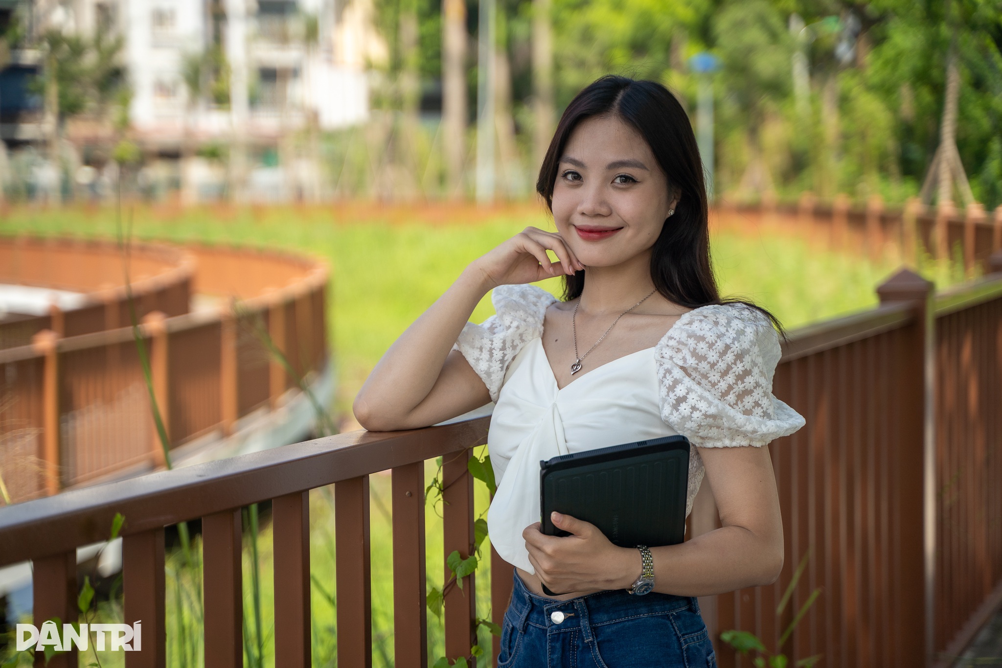 Đánh giá Galaxy Tab Active 5 Pro: Độ bền quân đội, hiệu năng ra sao? - 7