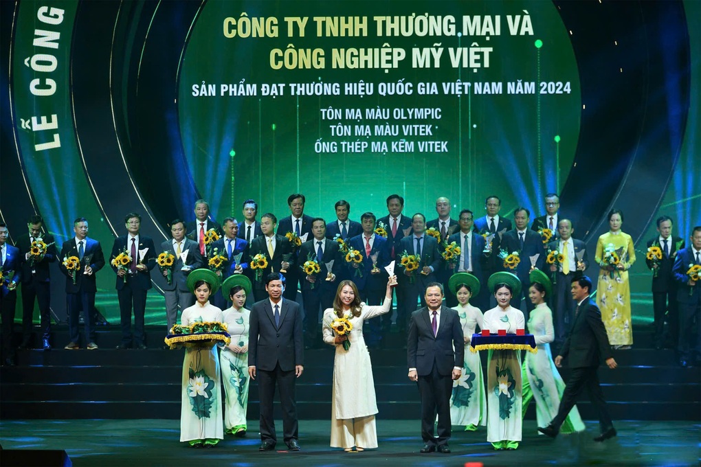 Tôn thép Mỹ Việt: 30 năm vươn mình tiến vào kỷ nguyên xanh - 5 Tôn thép Mỹ Việt: 30 năm vươn mình tiến vào kỷ nguyên xanh - 5