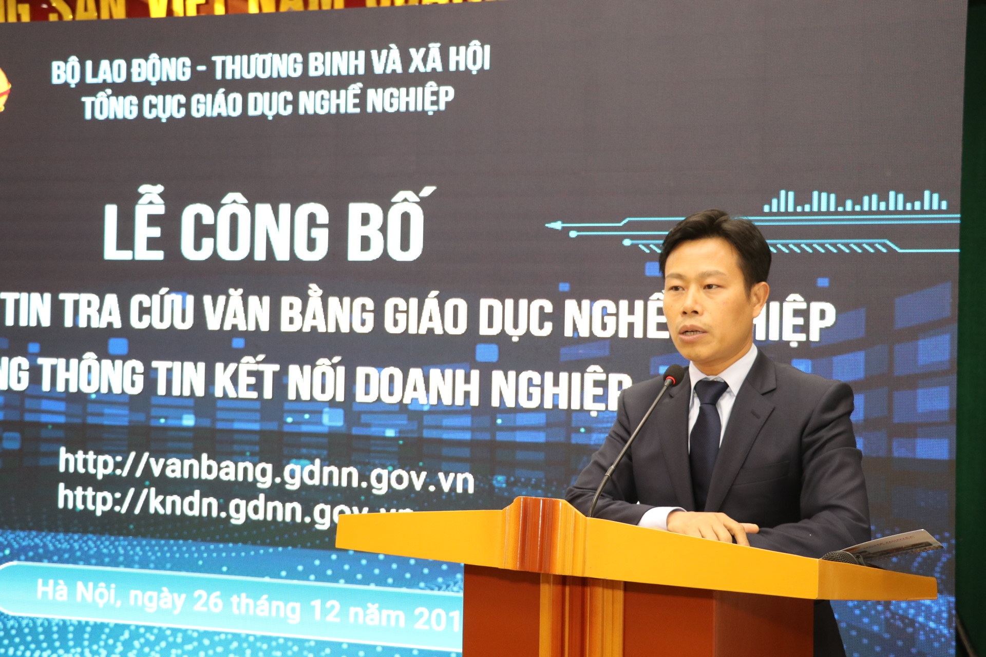 Thứ trưởng Lê Quân: “Không có chỗ cho bằng giả khi minh bạch thông tin bằng cấp” - 1 Thứ trưởng Lê Quân: “Không có chỗ cho bằng giả khi minh bạch thông tin bằng cấp” - 1
