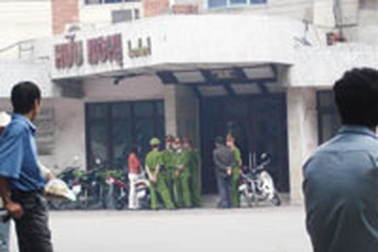 Cơ quan chức năng cố hình sự hóa tranh chấp dân sự?