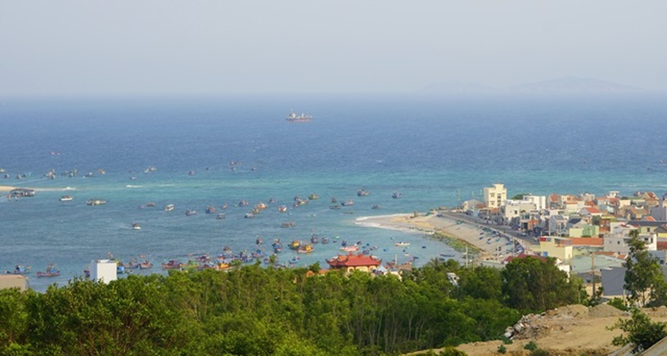 Làng chài đẹp như tranh vẽ làm du khách mê mẩn ở Bình Định - 2 Làng chài đẹp như tranh vẽ làm du khách mê mẩn ở Bình Định - 2