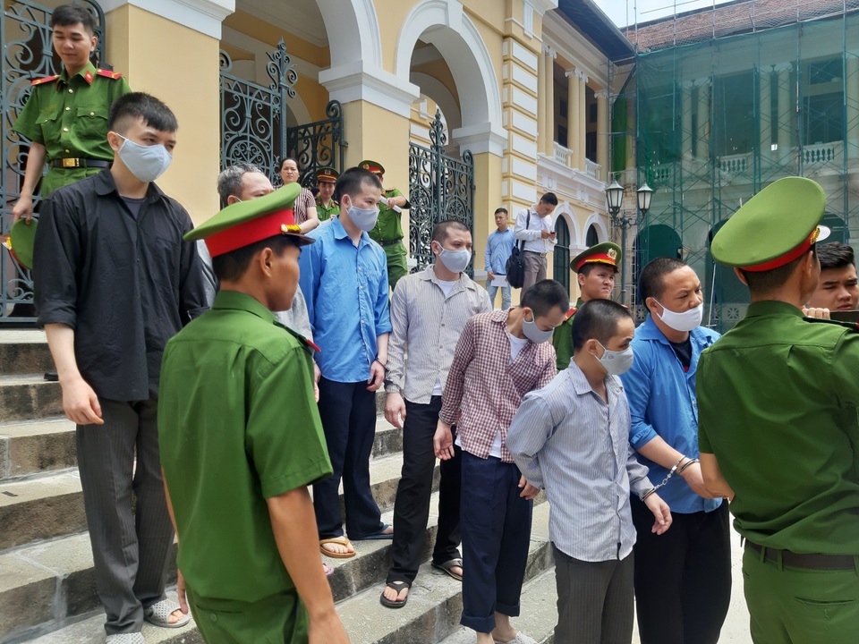 Nhóm người Trung Quốc nhập cảnh Việt Nam để... trộm xuyên Việt - 1 Nhóm người Trung Quốc nhập cảnh Việt Nam để... trộm xuyên Việt - 1