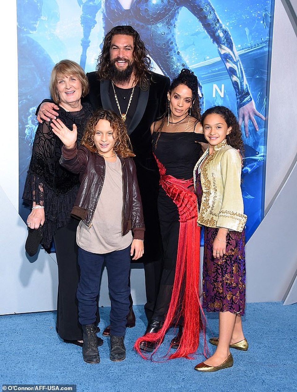 Vua thủy tề Jason Momoa thừa nhận sợ vợ - 8 Vua thủy tề Jason Momoa thừa nhận sợ vợ - 8