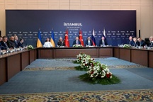 Nga nêu khả năng đàm phán trực tiếp chấm dứt xung đột Ukraine