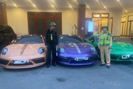Phạt 4 tài xế xe sang Porsche đi ngược chiều trên cao tốc Nội Bài - Lào Cai