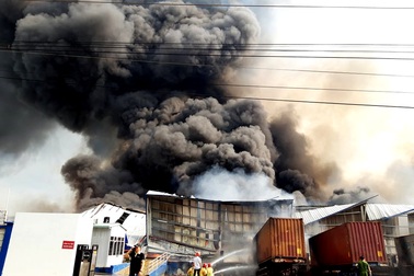 Hàng loạt khu công nghiệp “quên” phòng cháy, chữa cháy