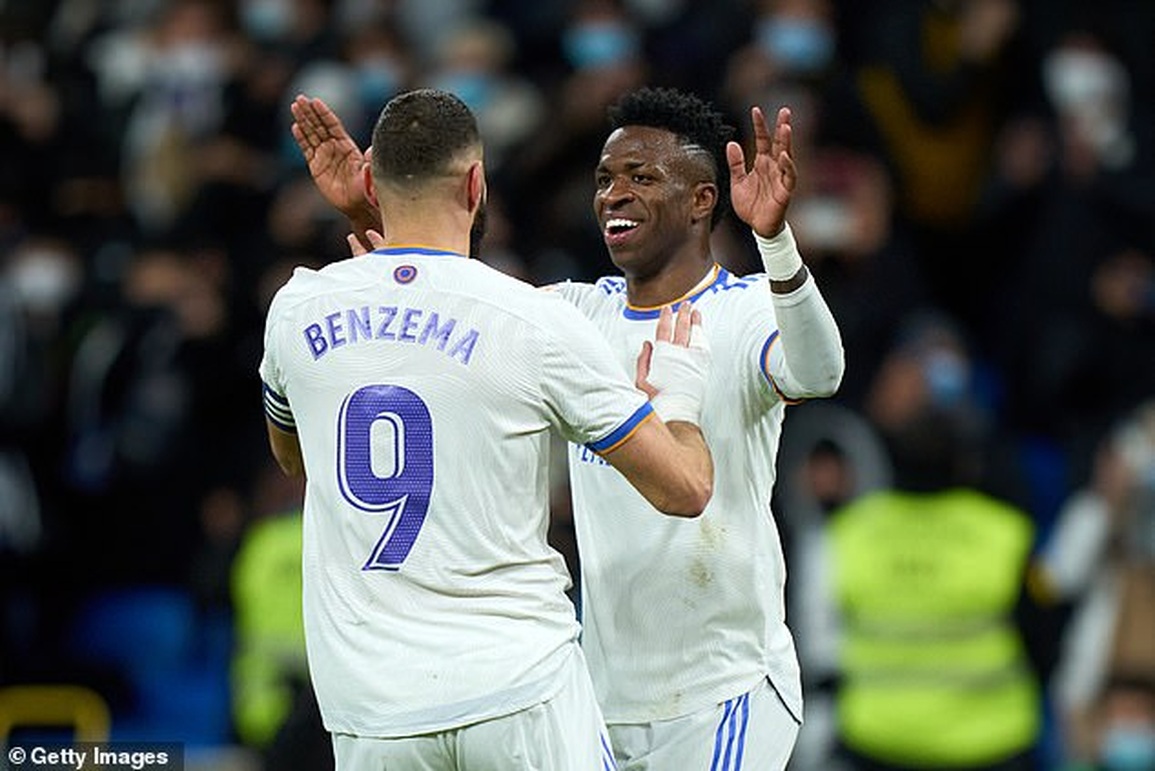 Real Madrid thắng đậm Valencia, Barcelona lại gây thất vọng - 5 Real Madrid thắng đậm Valencia, Barcelona lại gây thất vọng - 5
