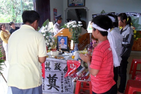 Nỗi đau tột tận sau thảm nạn Sêrêpôk