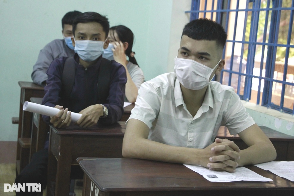 Người rừng ồ ạt xin nghỉ việc: Ghế nóng không ai dám ngồi - 5 Người rừng ồ ạt xin nghỉ việc: Ghế nóng không ai dám ngồi - 5