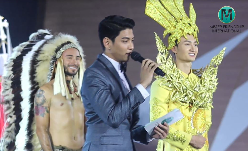 Hoàng Việt An được trao danh hiệu Nam vương Sắc đẹp Hữu nghị Quốc tế 2022 - 2 Hoàng Việt An được trao danh hiệu Nam vương Sắc đẹp Hữu nghị Quốc tế 2022 - 2