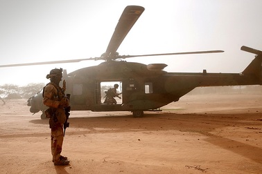 Hai trực thăng quân sự Pháp đâm nhau, 13 binh sĩ thiệt mạng
