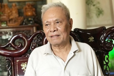 “Cán bộ ngày nay giàu lên bằng tham nhũng rất phổ biến”