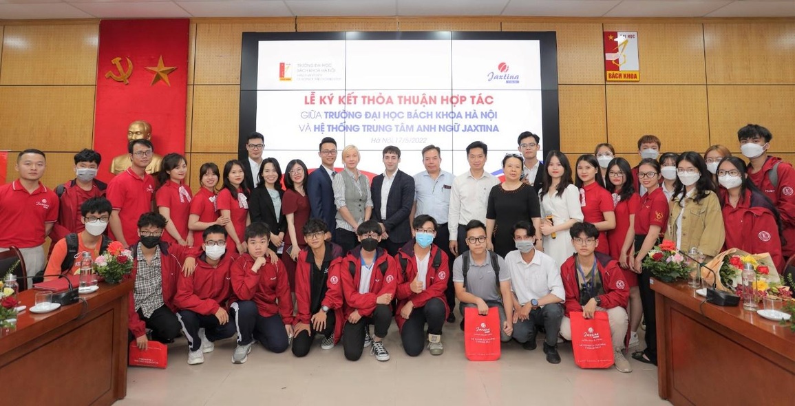 Hệ thống Anh ngữ Jaxtina ký kết hợp tác chiến lược với Trường Đại học Bách khoa - 3 Hệ thống Anh ngữ Jaxtina ký kết hợp tác chiến lược với Trường Đại học Bách khoa - 3