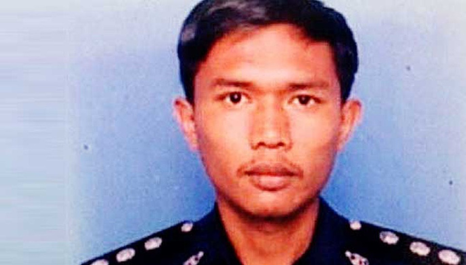 Cựu thủ tướng Malaysia ra lệnh bắn chết, cho nổ xác người mẫu Mông Cổ - 1 Cựu thủ tướng Malaysia ra lệnh bắn chết, cho nổ xác người mẫu Mông Cổ - 1
