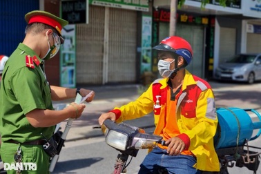 Đà Nẵng không ngăn cản, hạn chế người dân đi lại đón Tết