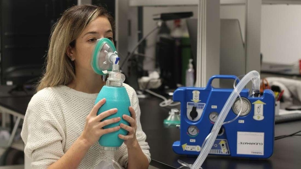 Thiết bị đặc biệt giúp người say rượu… vẫn tỉnh táo - 1 Thiết bị đặc biệt giúp người say rượu… vẫn tỉnh táo - 1