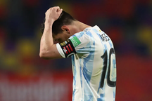 Messi ghi bàn, Argentina vẫn hòa thất vọng trước Chile