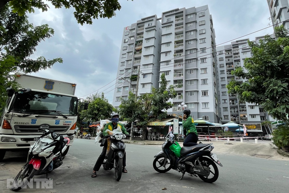 TPHCM phong tỏa 3 chung cư liên quan chuỗi lây nhiễm tại hội thánh ở Gò Vấp - 6 TPHCM phong tỏa 3 chung cư liên quan chuỗi lây nhiễm tại hội thánh ở Gò Vấp - 6
