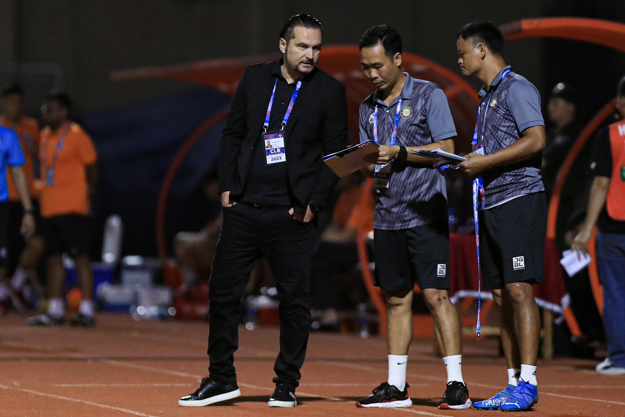 HLV Bulgaria: Tuyển Việt Nam mạnh nhất Đông Nam Á, xứng đáng dự World Cup - 10 HLV Bulgaria: Tuyển Việt Nam mạnh nhất Đông Nam Á, xứng đáng dự World Cup - 10