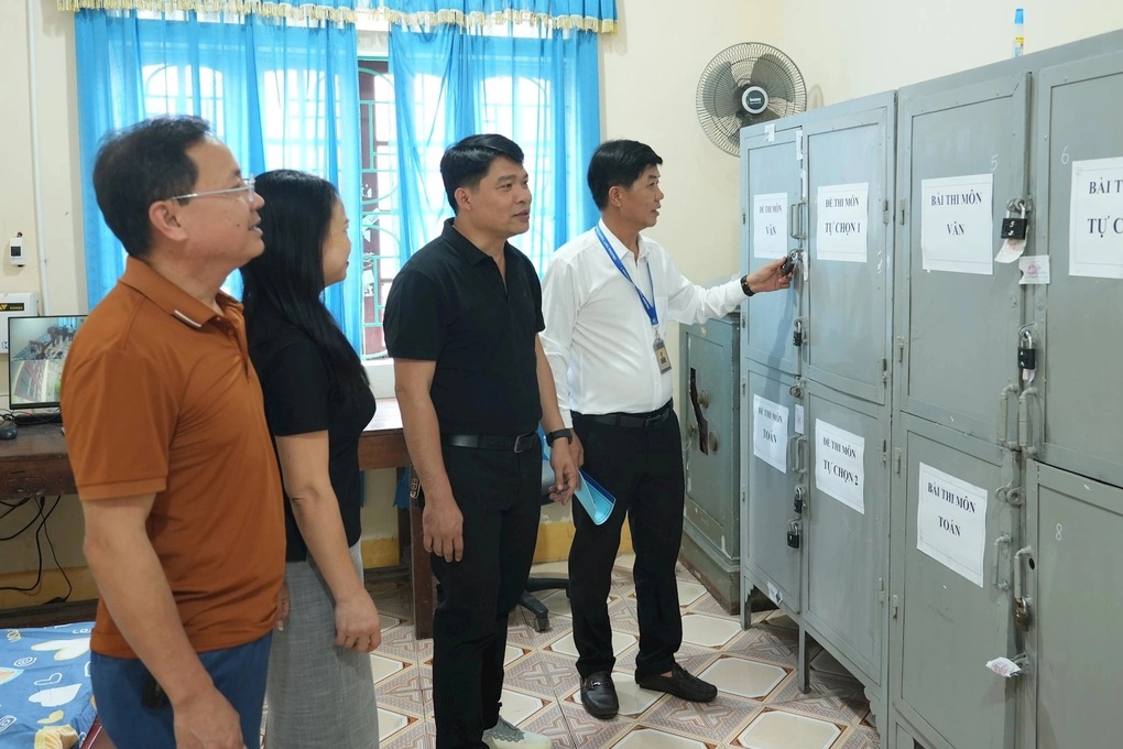 Ensuring safety for more than 40,000 candidates in the high school graduation exam - 1 Đảm bảo an toàn cho hơn 40.000 sĩ tử trong kỳ thi tốt nghiệp THPT - 1