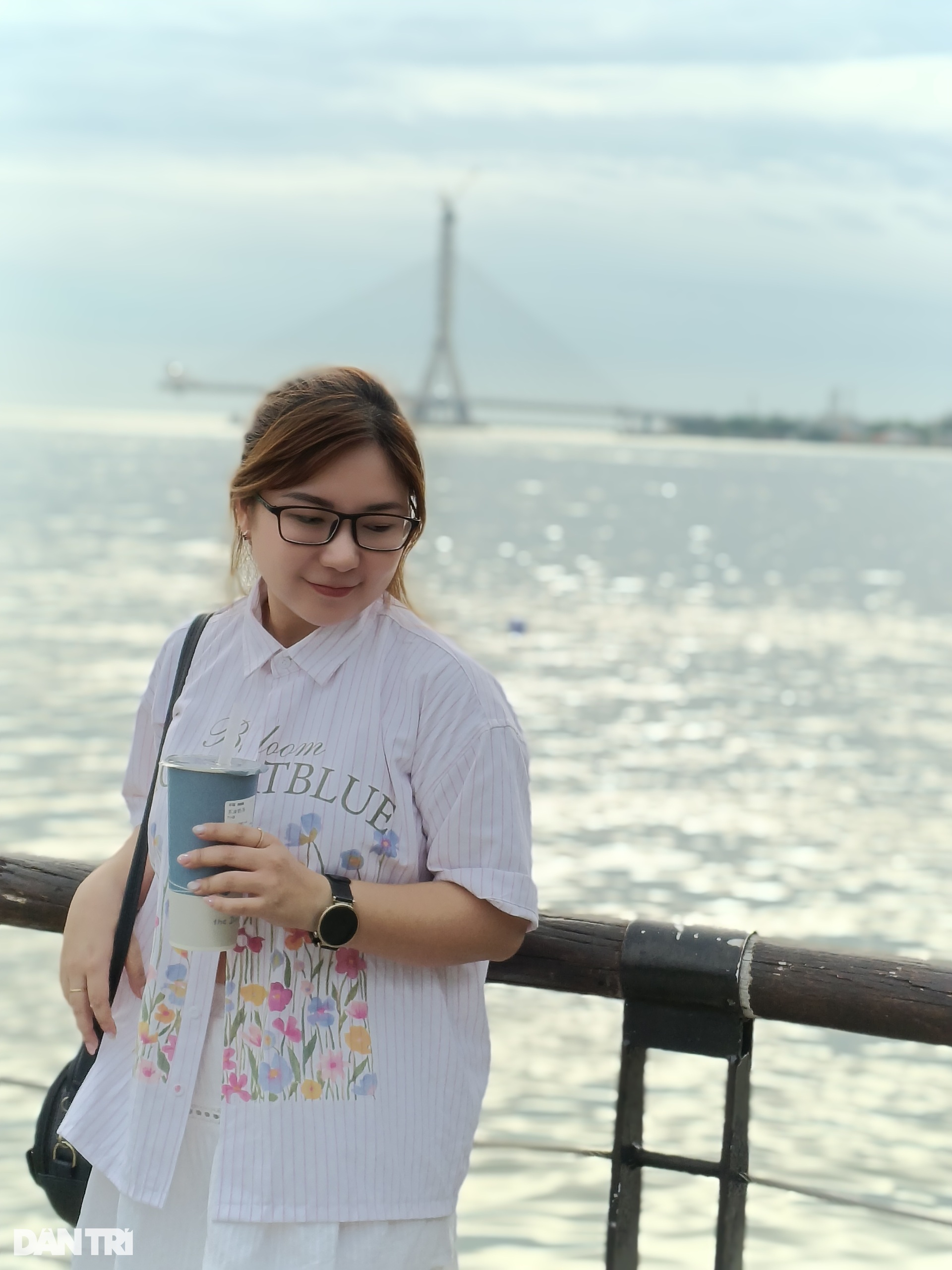 Đánh giá Vivo V50 Lite 5G: Pin khoẻ, hiệu suất trung bình - 18 Đánh giá Vivo V50 Lite 5G: Pin khoẻ, hiệu suất trung bình - 18