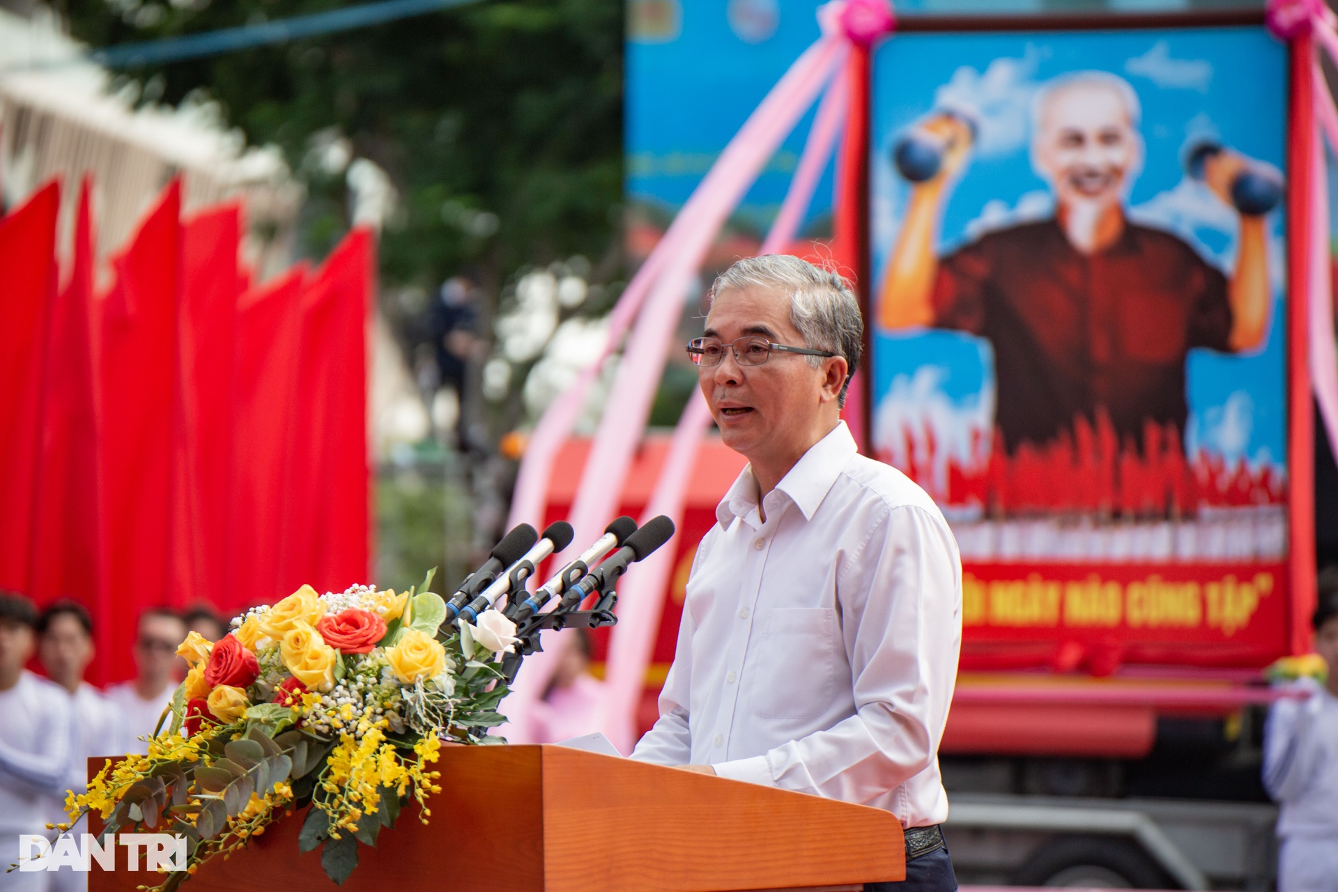 Nảy lửa ở hội thi thể thao nghiệp vụ cứu nạn, cứu hộ tại TPHCM - 9 Nảy lửa ở hội thi thể thao nghiệp vụ cứu nạn, cứu hộ tại TPHCM - 9