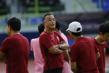 HLV Campuchia tuyên bố không ngại mọi đối thủ, muốn vô địch AFF Cup