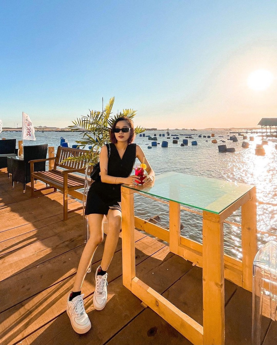 4 quán cà phê view biển đẹp, nhiều góc sống ảo ở Vũng Tàu - 6