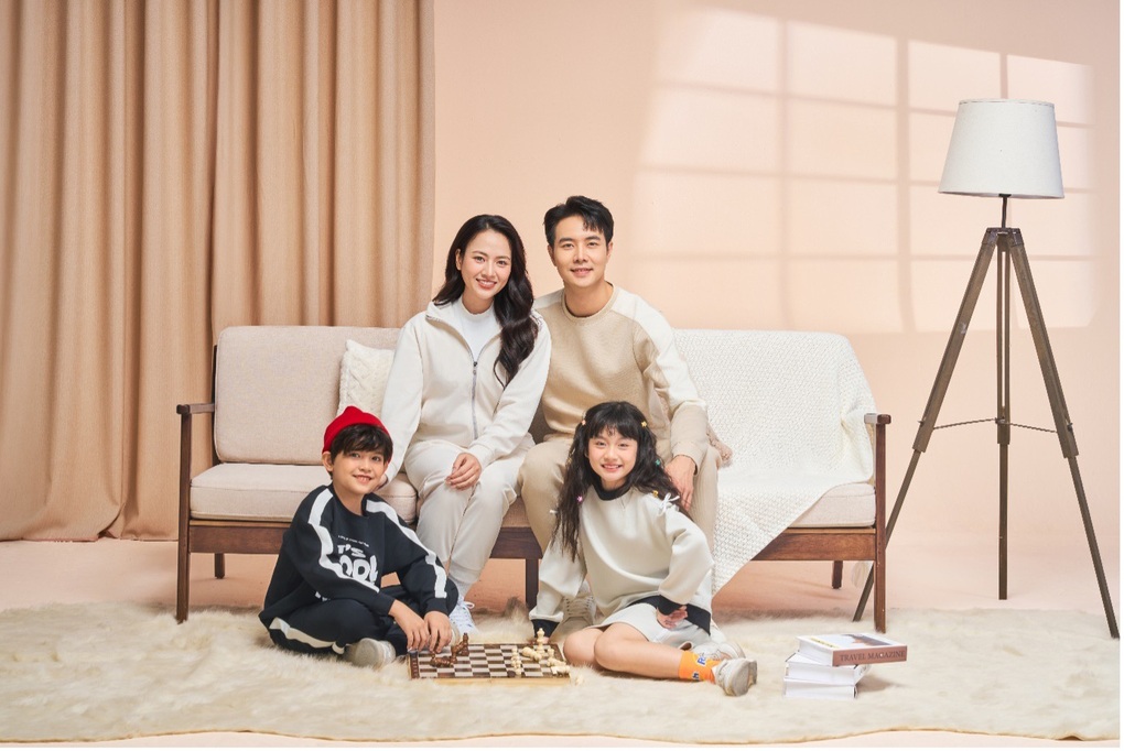 Việt Hoa - Đức Hiếu đẹp đôi trong bộ sưu tập gia đình True Family của 5S Fashion - 4