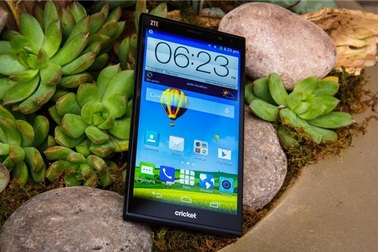 Điểm lại 10 smartphone ấn tượng góp mặt tại sự kiện CES 2015