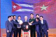 Lời kêu gọi ủng hộ Cuba lay động triệu người Việt, ủng hộ hơn 121 tỷ đồng