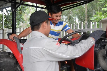 Chuyên gia Yanmar hướng dẫn chăm sóc máy và vận dụng hiệu quả SMARTASSIT