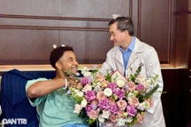 Cầu thủ Nguyễn Xuân Son sẵn sàng tập phục hồi sau 2-3 ngày tới