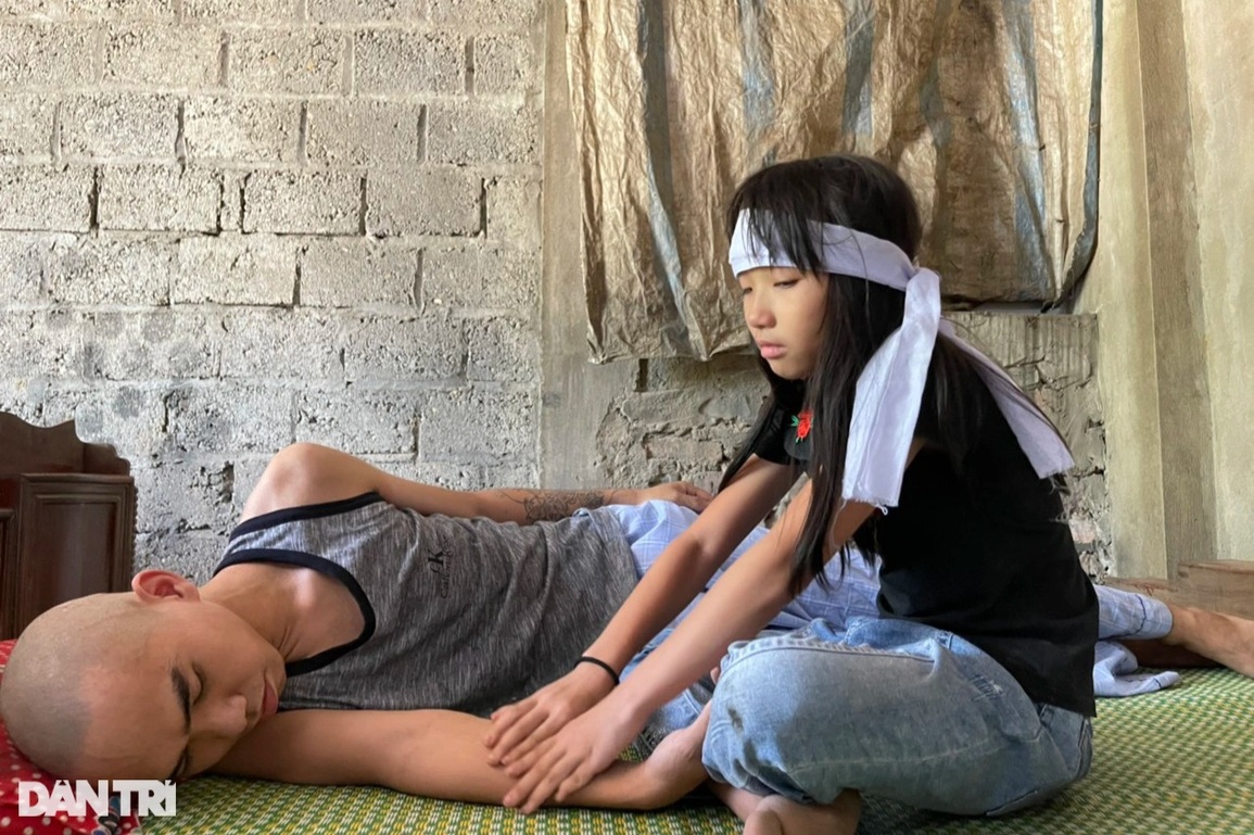 Nghẹn lòng bé 9 tuổi không cha, mồ côi mẹ, lay lắt cùng ông bà nghèo khó - 7